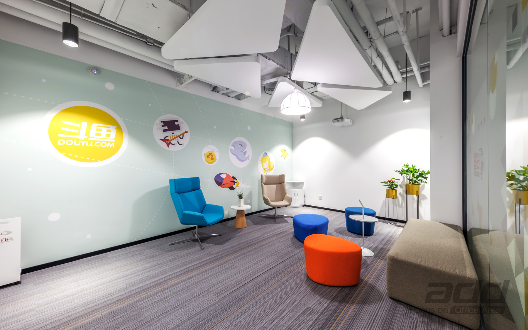 1564997619235512.jpg 120.jpg